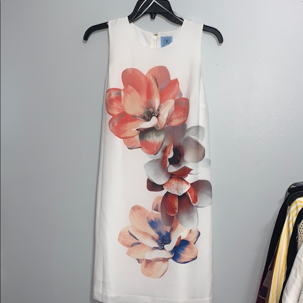 Floral print dress